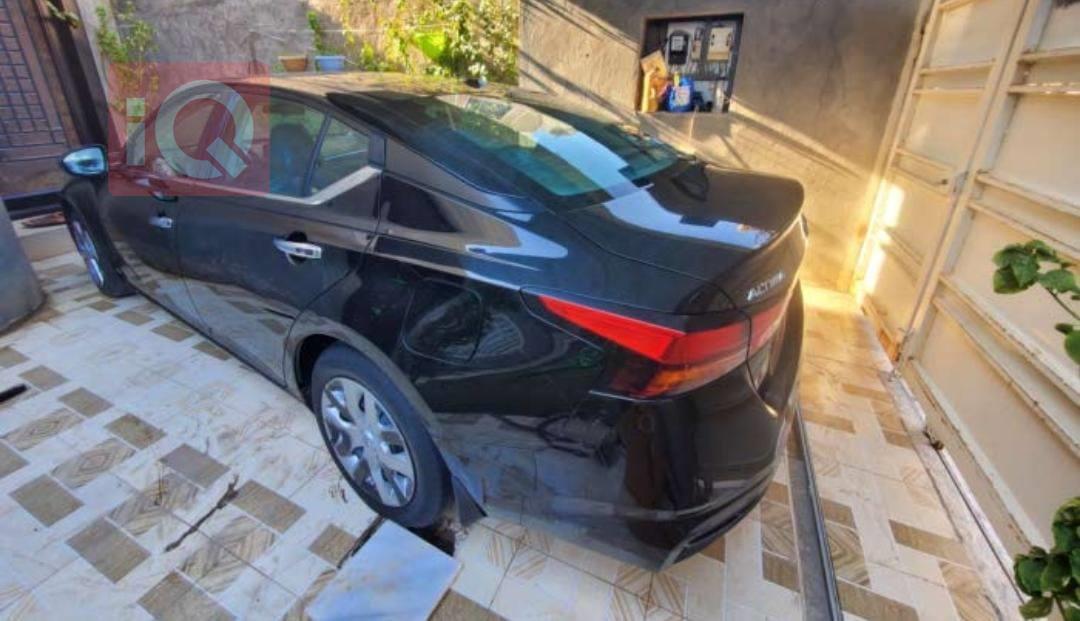 نيسان ألتيما